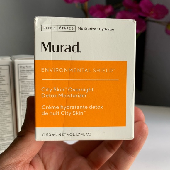 MURAD Environmental Shield Bundle (3) - Picture 9 of 12